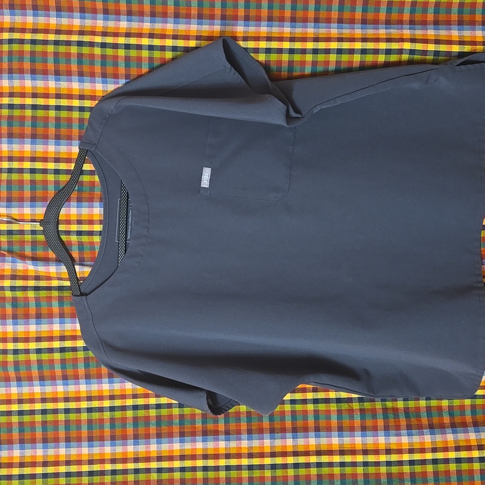 Figs Dark Gray Arua Top